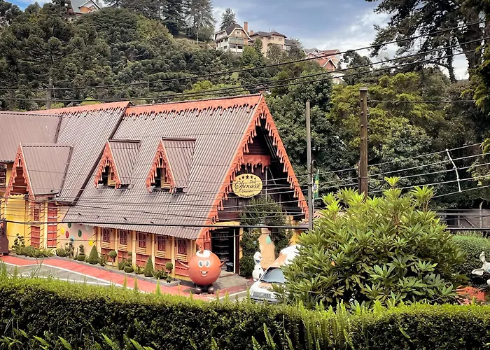 CASA dE CAMPOS CAPIVARI HOUSE
